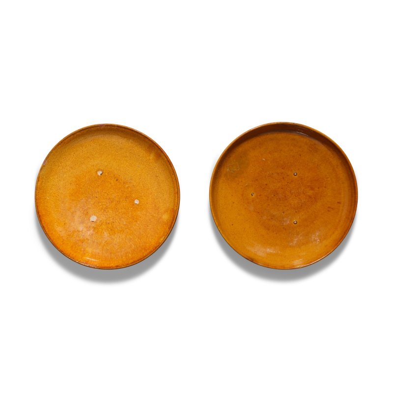 遼 黃釉盤兩件 | TWO AMBER-GLAZED DISHES - 图3