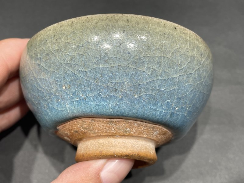 明 钧窑红斑茶碗 - 图5
