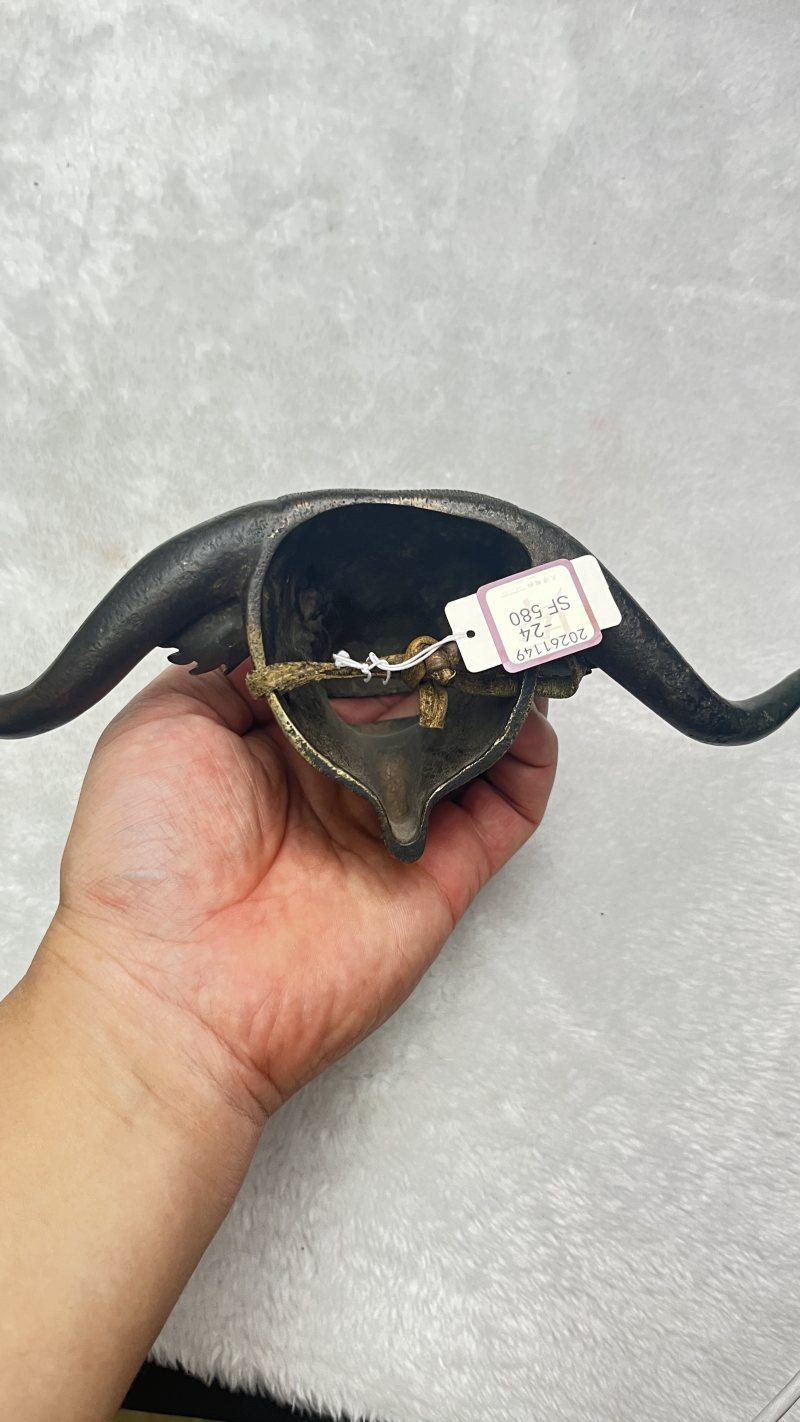 铜牛头法器 - 图5