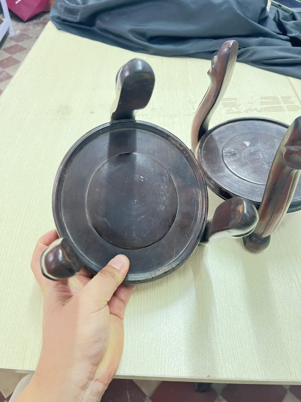 木制三足圆形器座一对 - 图3