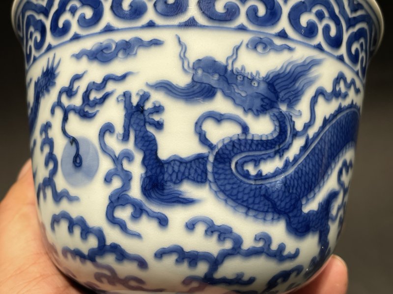 清乾隆 青花云龙纹仰钟碗 - 图7