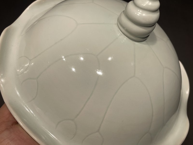清晚期 青釉荷叶罐一对 - 图16
