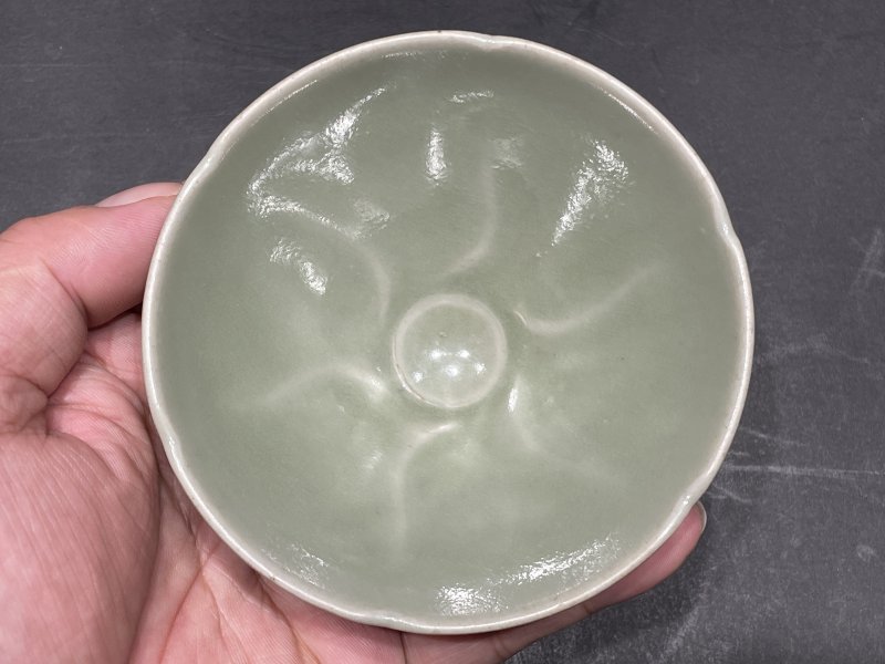 明 耀州窑月白釉花口盏 - 图6