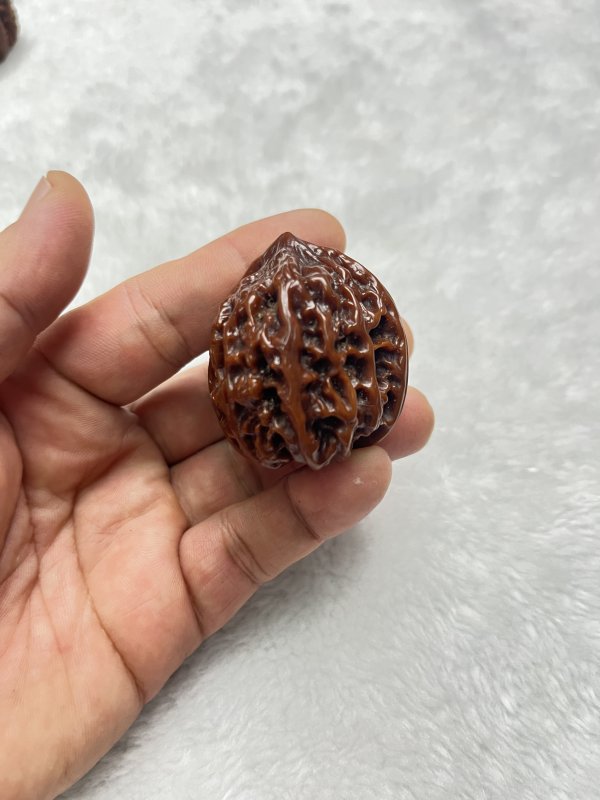 鸡心核桃手捻一对 - 图9