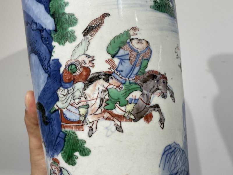 明崇祯 青花五彩狩猎图筒瓶 - 图9