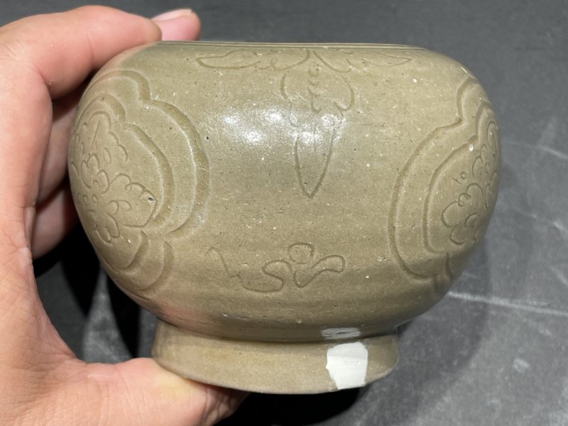 明 越窑青釉刻花钵 - 图4