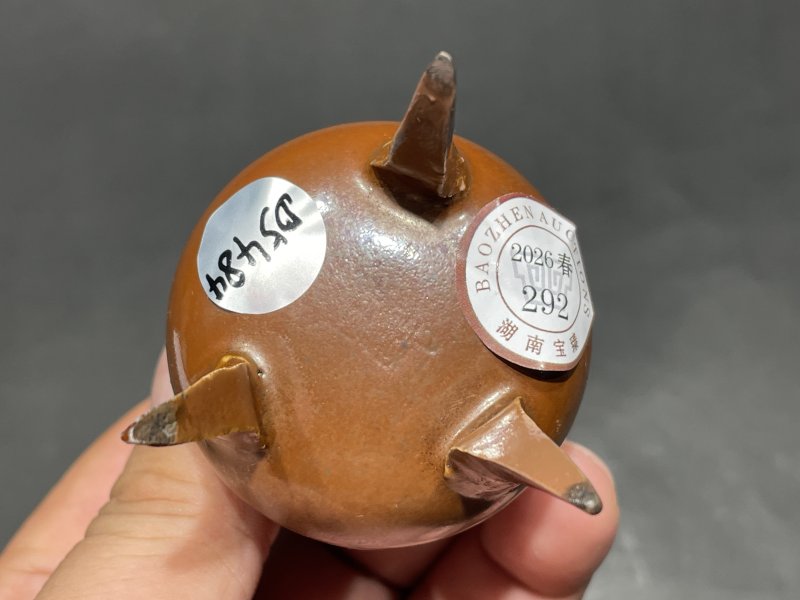 十七世纪 紫金釉三足鼎式炉（老木盖） - 图7