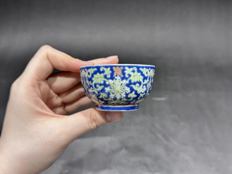 清道光 料彩宝相花福寿纹茶杯一对 - 图6
