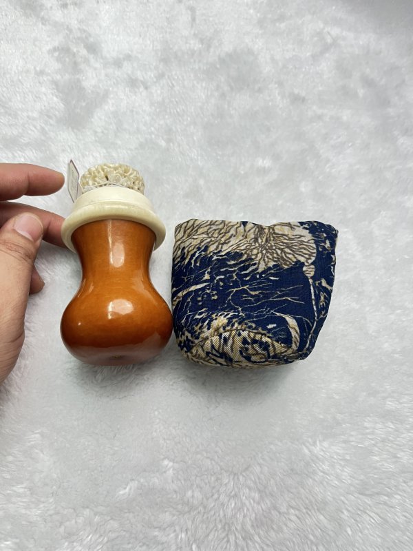 匏制素面荸荠形虫具 - 图2