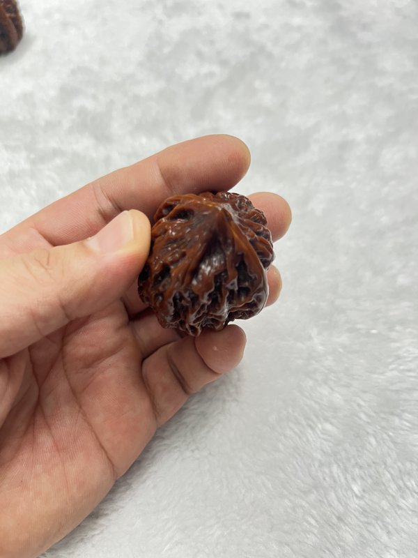 鸡心核桃手捻一对 - 图11
