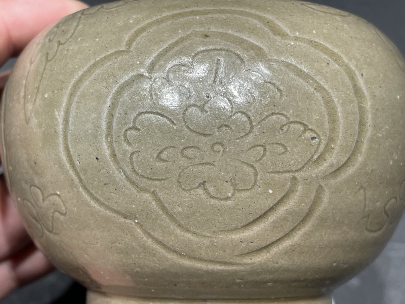 明 越窑青釉刻花钵 - 图5