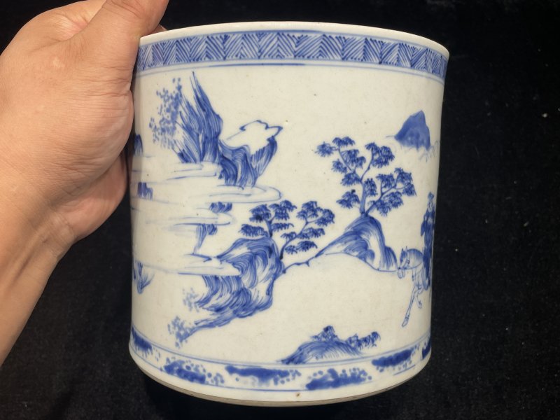 清康熙 青花昭君出塞图笔筒 - 图6