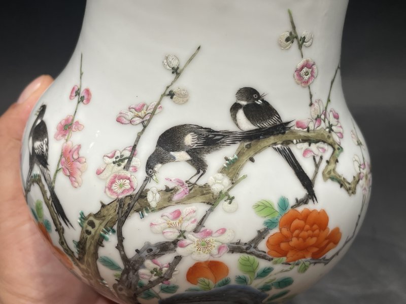 清道光 粉彩喜上眉梢纹鱼篓尊 - 图7
