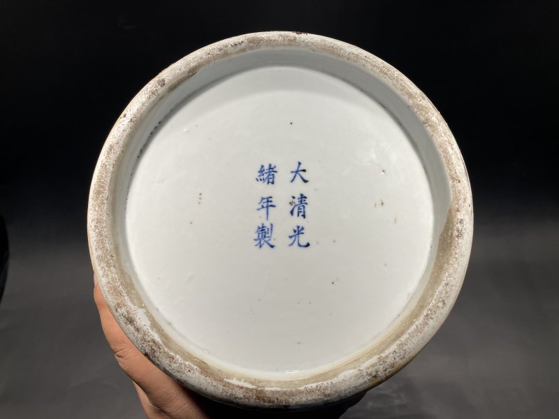 清光绪 粉彩婴戏图观音尊 - 图14