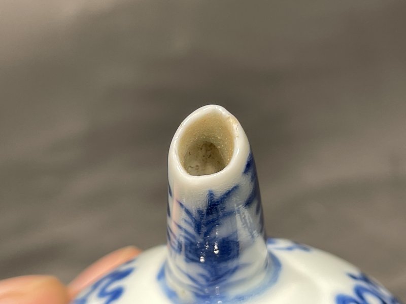 清中晚期 青花缠枝花卉八宝纹香壶（带木盖，木座） - 图13