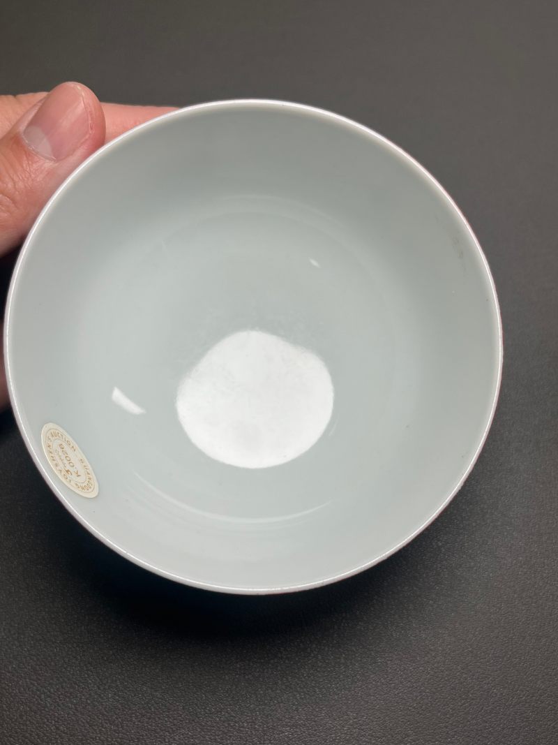 清光绪  珊瑚红地洋彩花卉碗（一对） - 图14