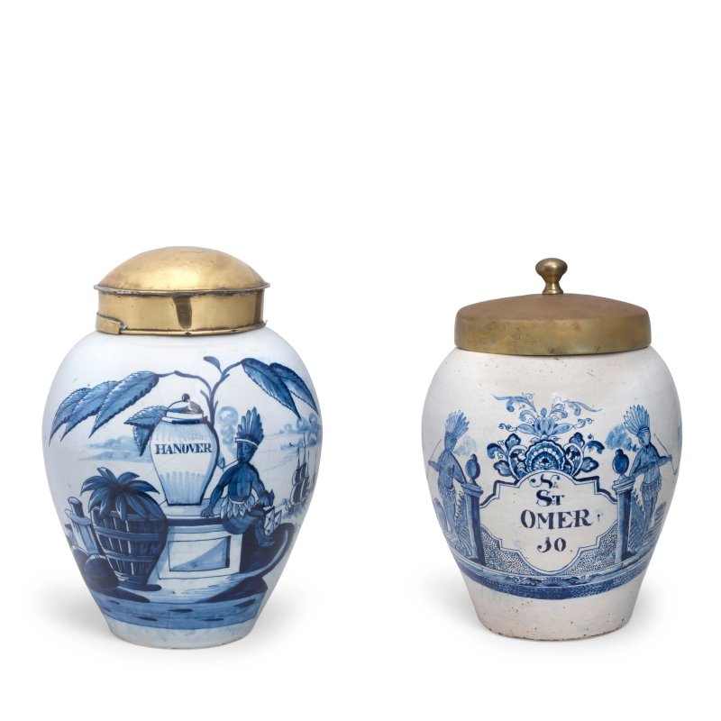 Two Dutch Delft tobacco jars, one 'de Drie Klokken' factory, the other 'De Porceleyne Blijl' factory, both early 18th century, - 图3