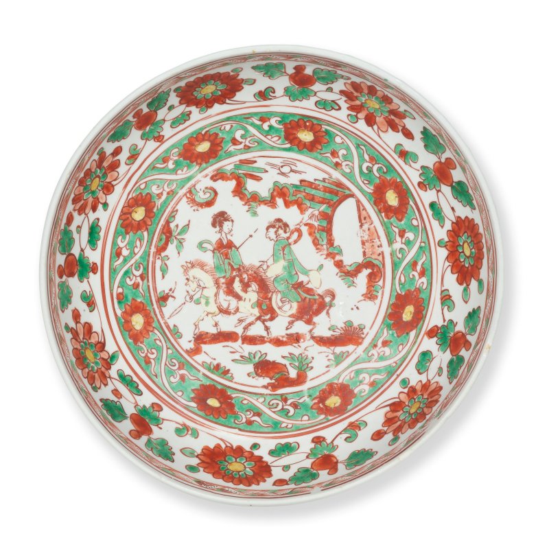 明 十六世紀 多彩騎士圖盤 | A RARE POLYCHROME DECORATED 'EQUESTRIENNE' DISH