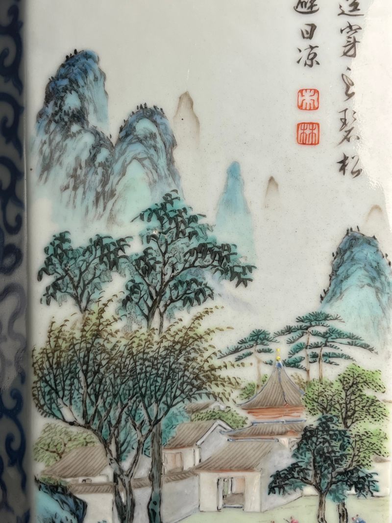 清乾隆  青花八吉祥开光洋彩“四时燕居”图诗文八方瓶 - 图10