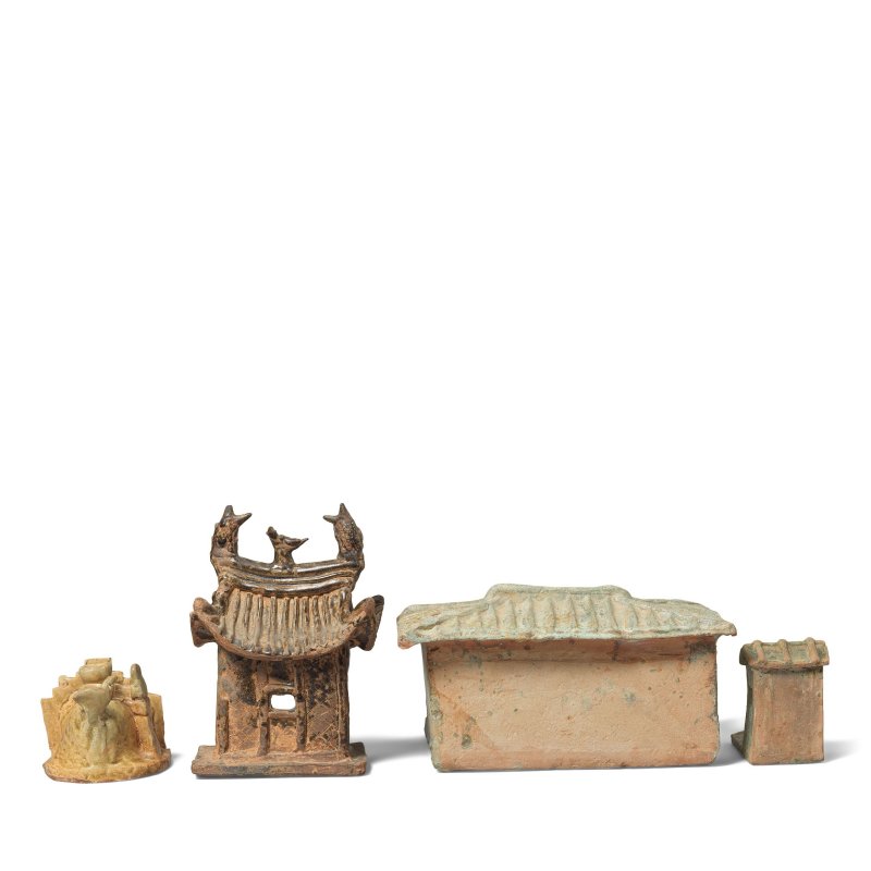 漢 陶器一組四件 | FOUR GLAZED POTTERY ARCHITECTURAL MODELS - 图2