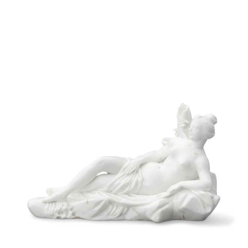 A Vincennes white figure of a Naiad or "Baigneuse", circa 1750 - 图3