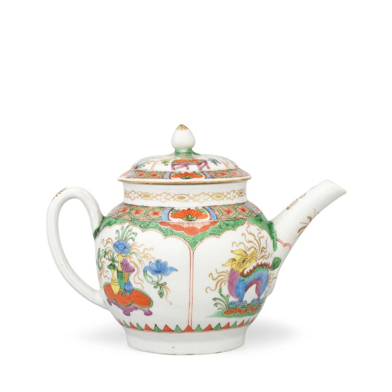 A Plymouth teapot and cover, circa 1768-70