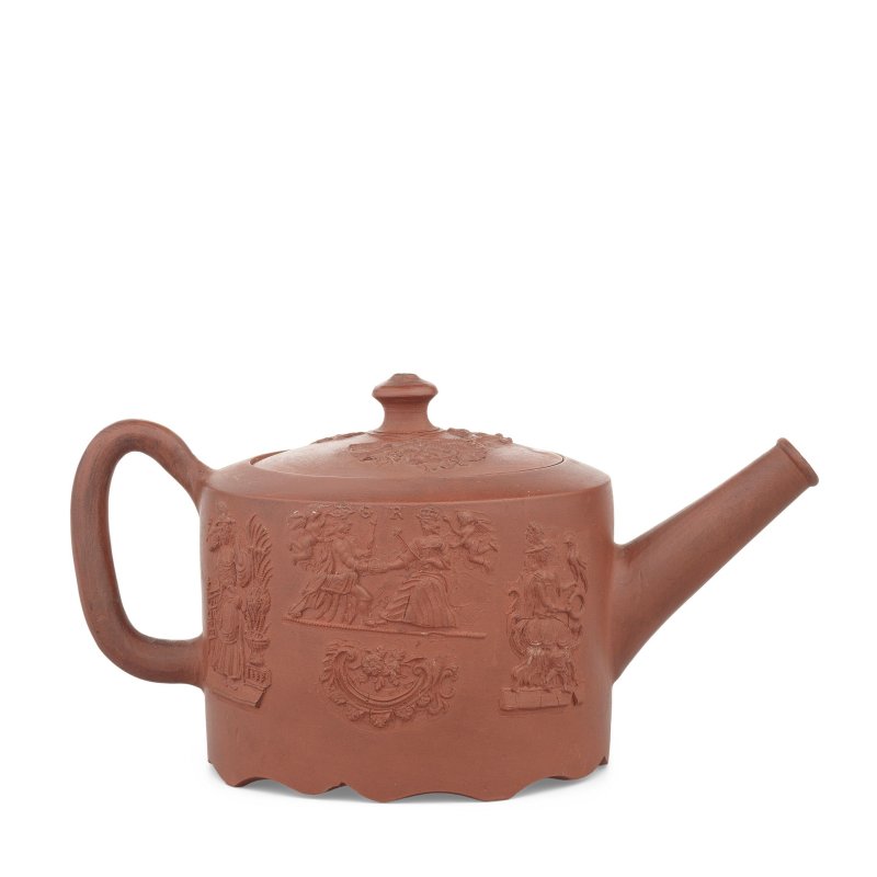 A rare Staffordshire Royal commemorative redware teapot and cover, circa 1761 - 图6