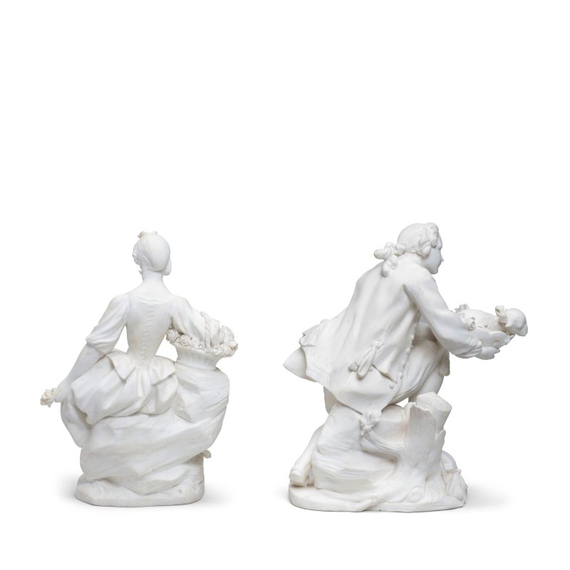 A pair of Sèvres biscuit groups of "La Bergère Assise" and "Le Porteur de Mouton", circa 1766-73 - 图2