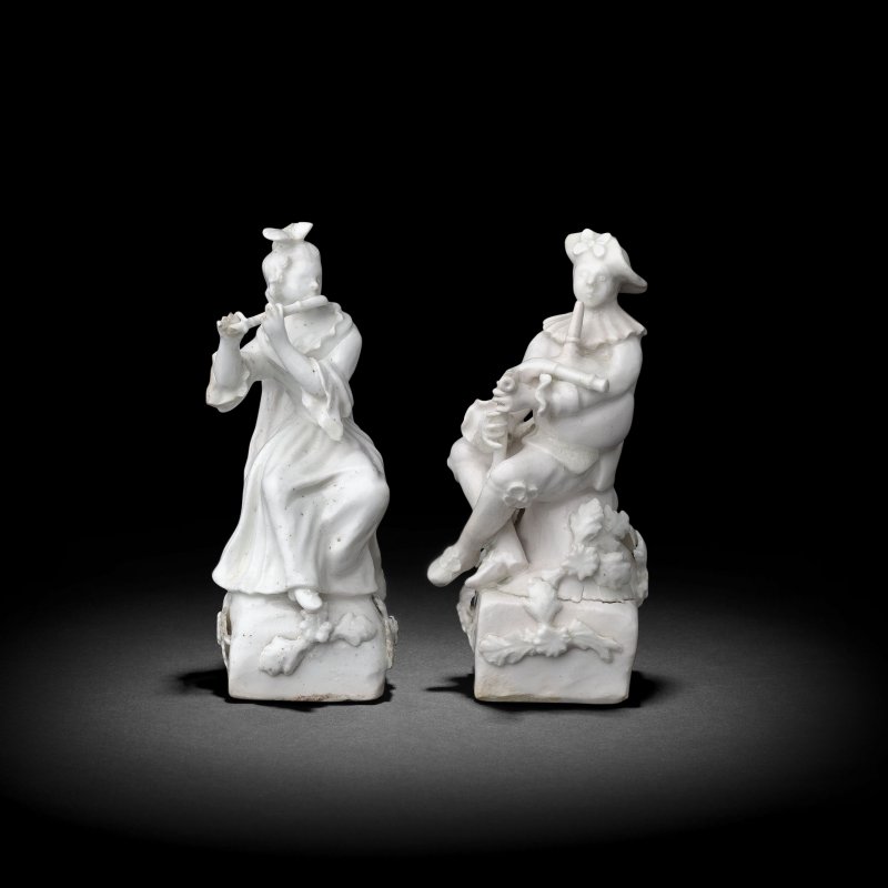 An early Derby white figure of Harlequin, circa 1750-52 - 图2