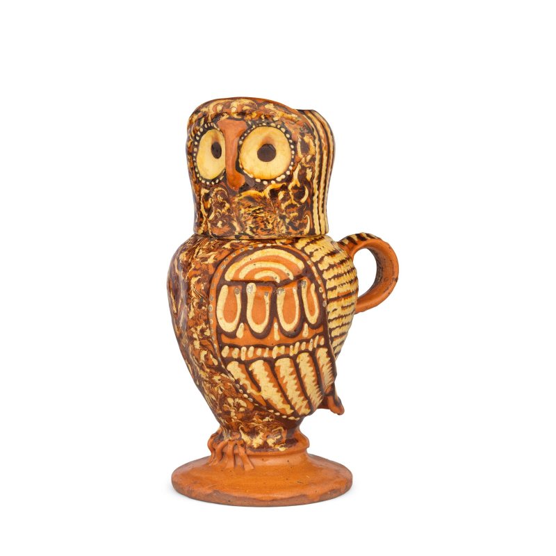 A remarkable Staffordshire slipware owl jug and cover, circa 1690-1710 - 图11