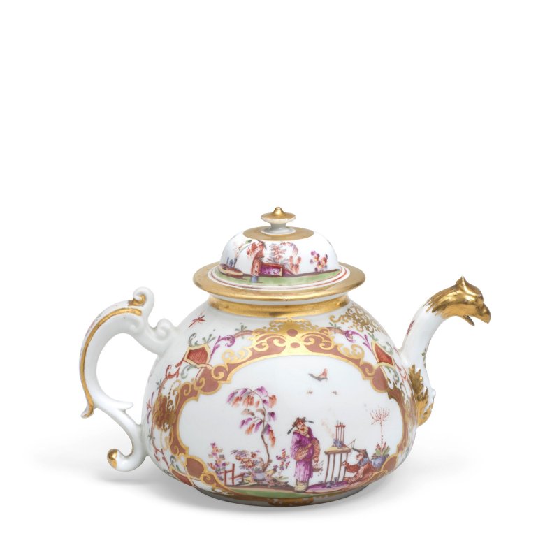A Meissen K.P.M teapot and cover, circa 1725-30 - 图3