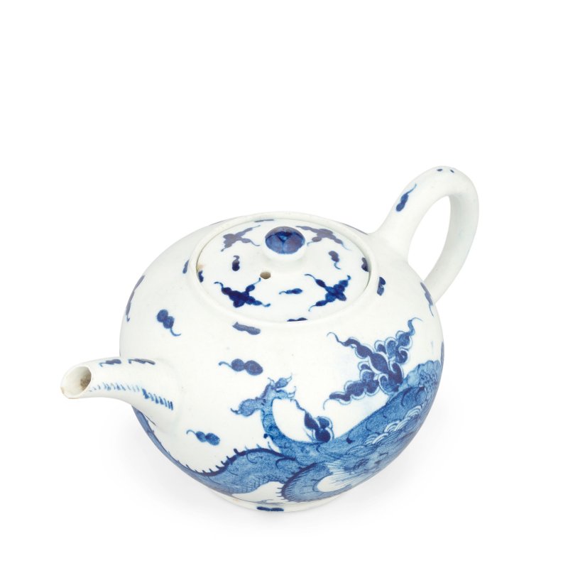 A Bow teapot and cover, circa 1756-58 - 图2