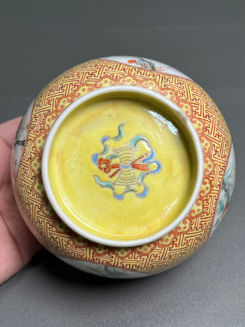 清同治  锦地开光四季花卉纹碗 - 图16