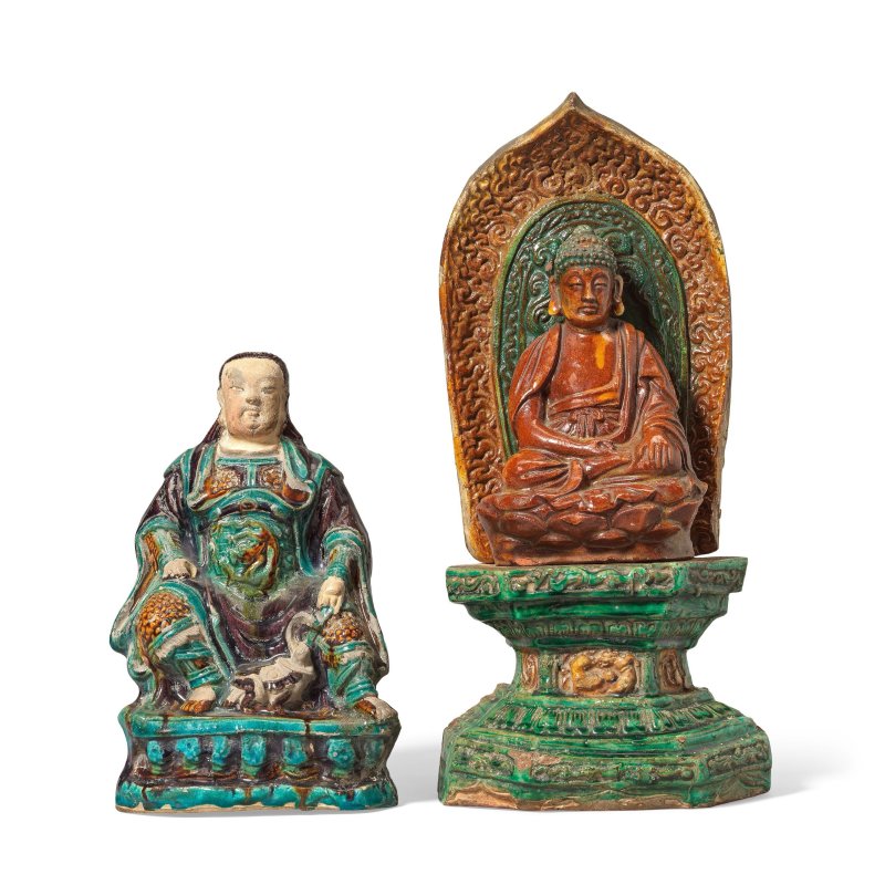 明 十六世紀 琺華真武大帝及三彩佛像 | A FAHUA-GLAZED FIGURE OF ZHENWU AND A SANCAI GLAZED MODEL OF BUDDHA