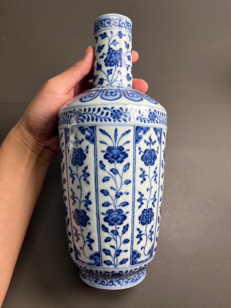 清乾隆  青花花卉纹棒槌瓶 - 图7