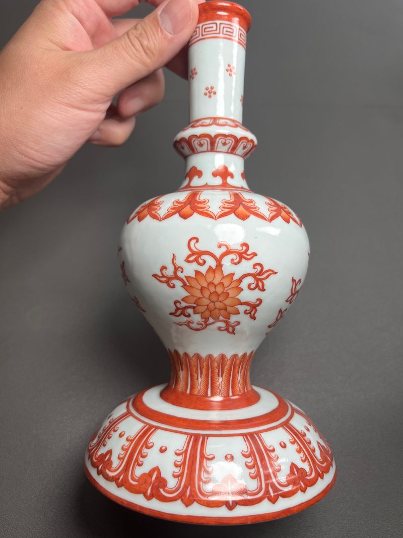 清乾隆  矾红彩缠枝莲纹甘露瓶 - 图14