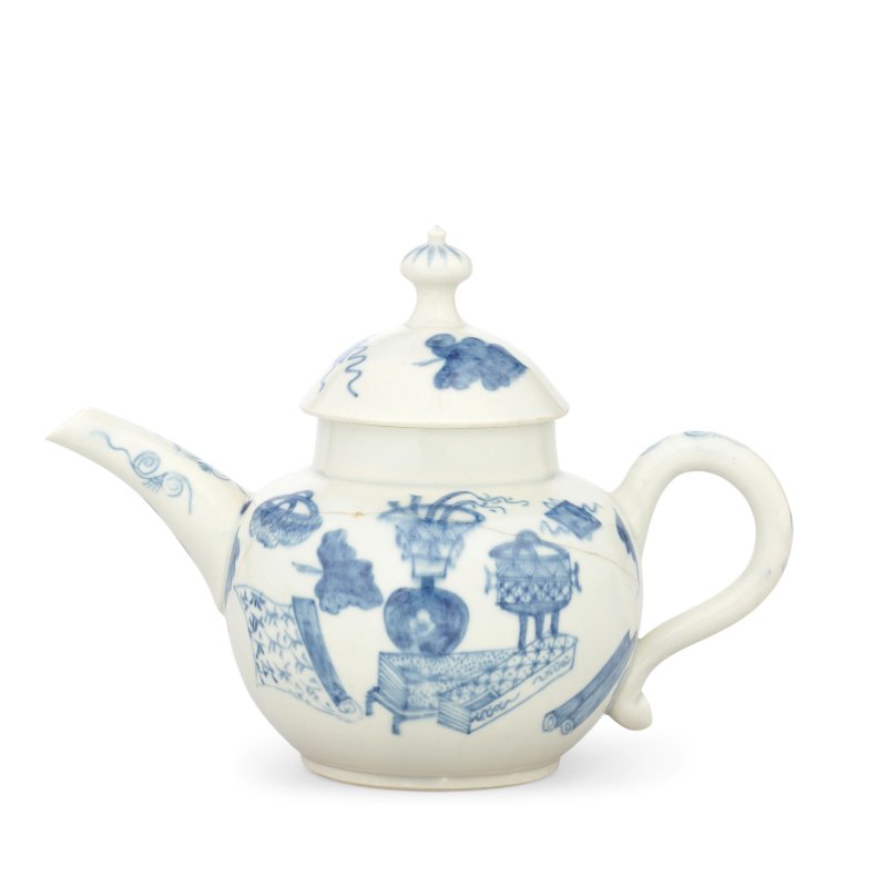 An important Limehouse teapot and cover, circa 1746-48 - 图2