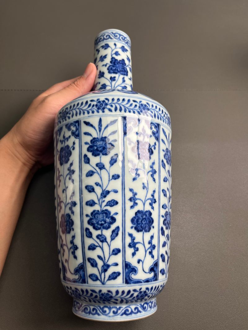 清乾隆  青花花卉纹棒槌瓶 - 图10