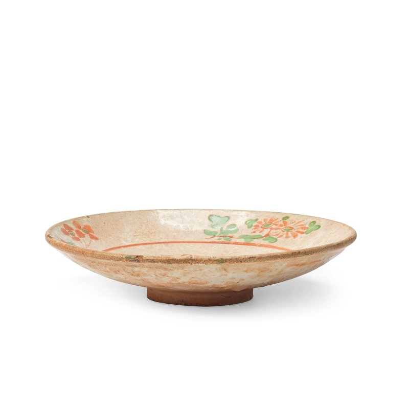 金/元 紅綠彩佛獅紋盤 | A GREEN AND RED ENAMELLED 'LION' DISH - 图3