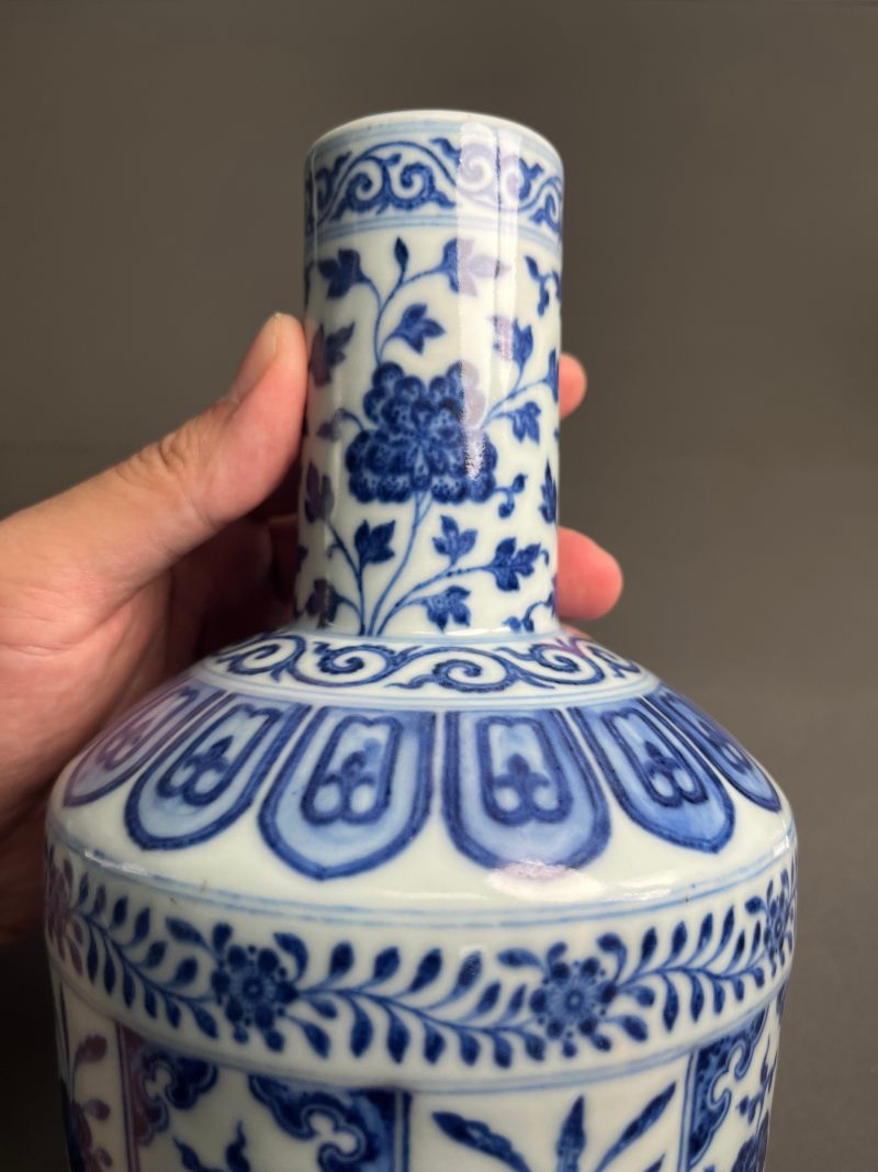 清乾隆  青花花卉纹棒槌瓶 - 图12