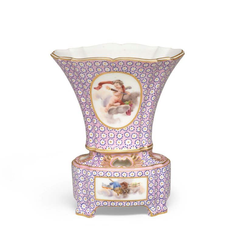A Sèvres pale pink-ground bulb pot (vase hollandois), dated 1765 - 图4