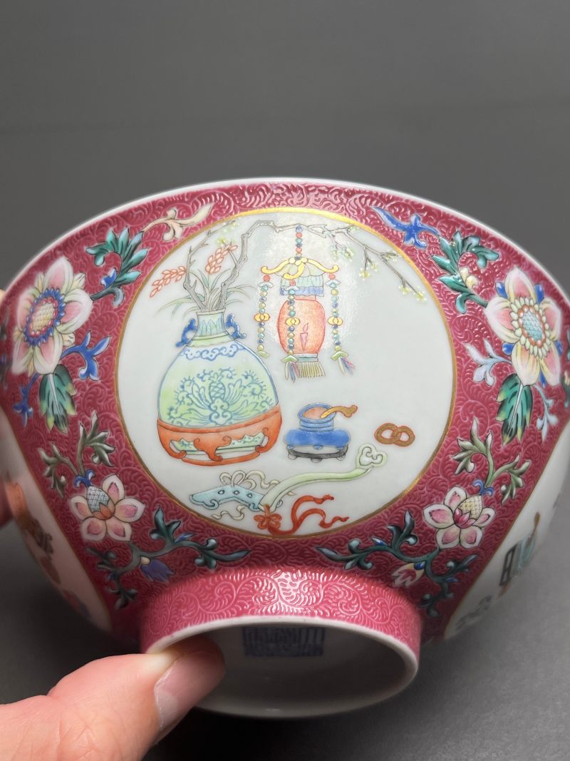 清道光  内青花外胭脂红地轧道洋彩开光“五谷丰登”图上元节令膳碗 - 图5