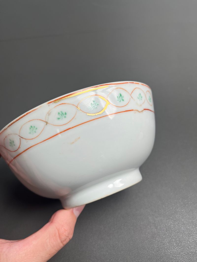 清乾隆  红绿彩阿拉伯文碗（带老盒） - 图13