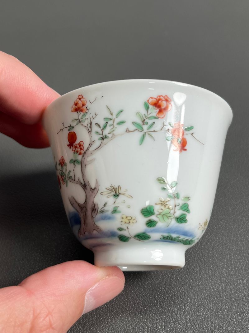 清雍正  五彩五月石榴花神杯 - 图5