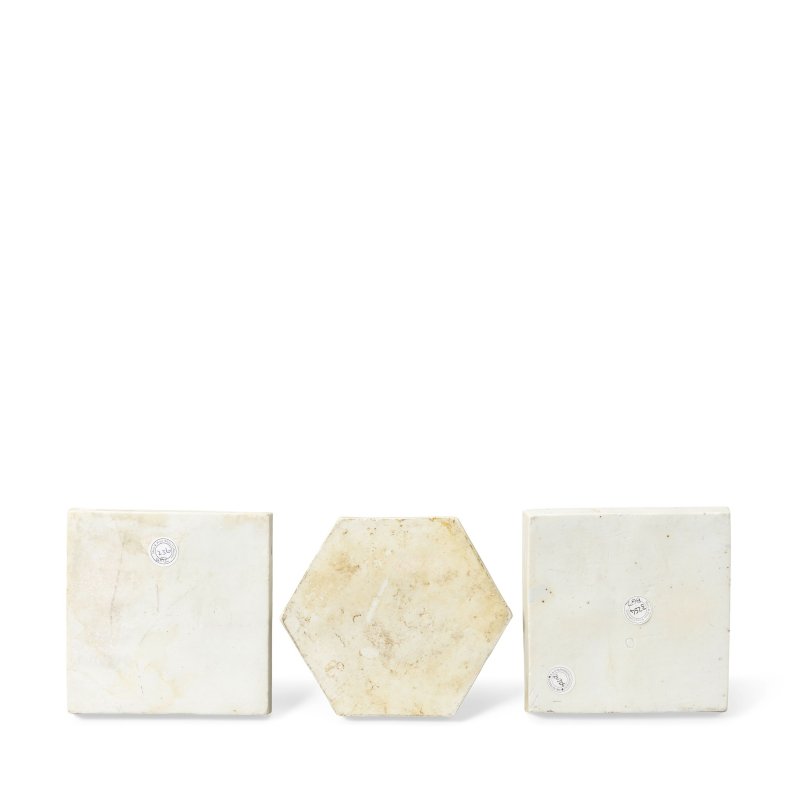 清康熙 青花瓷磚三件 | THREE BLUE AND WHITE TILES - 图2