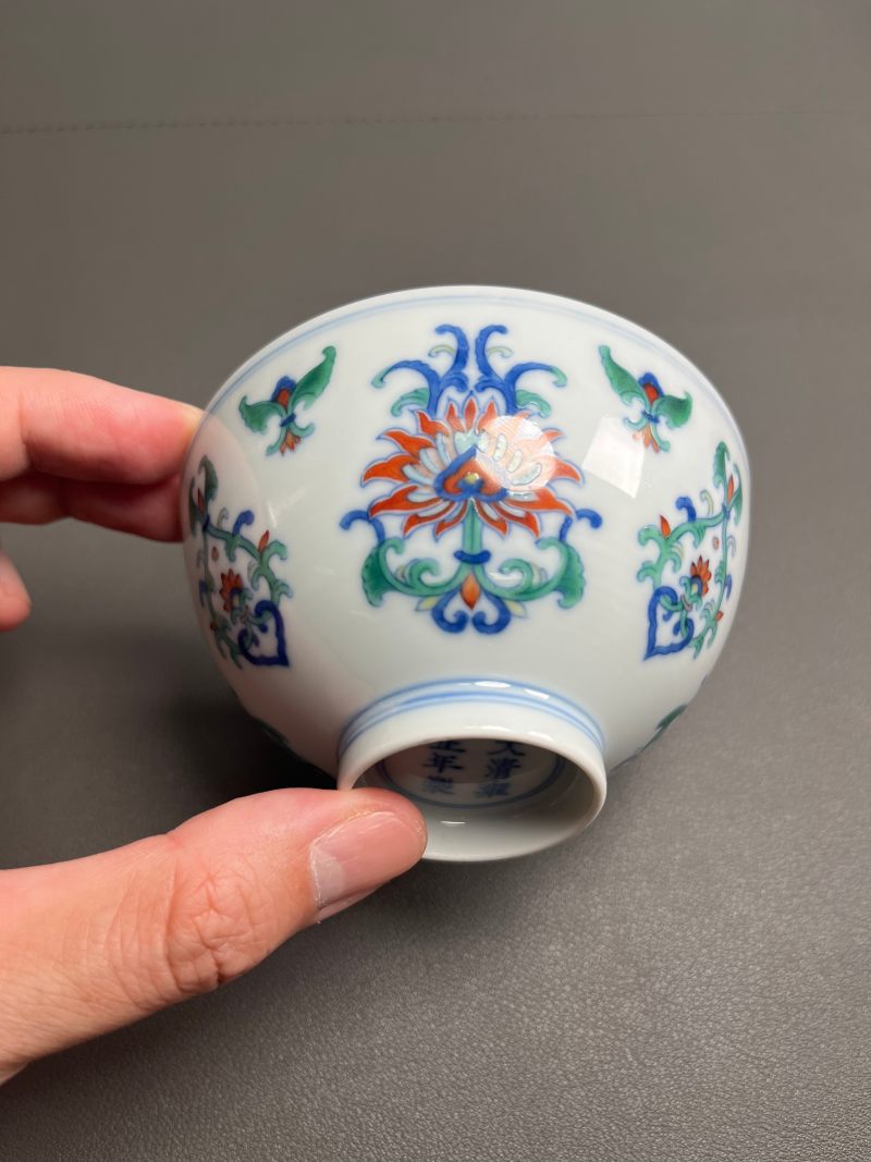 清雍正  斗彩宝相花纹茶圆 - 图3