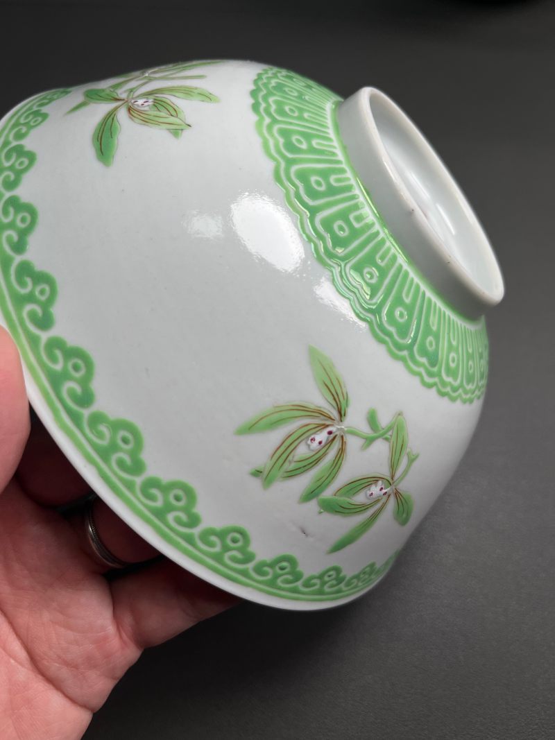 清嘉庆  淡绿料兰花纹碗（一对） - 图19