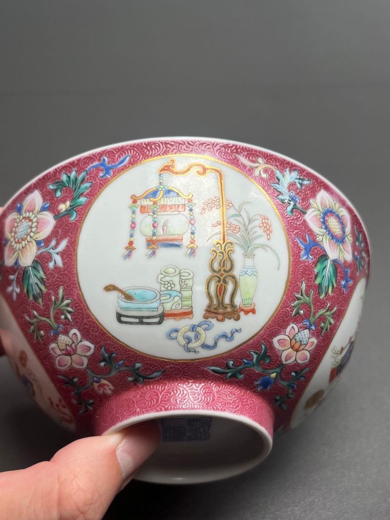清道光  内青花外胭脂红地轧道洋彩开光“五谷丰登”图上元节令膳碗 - 图12