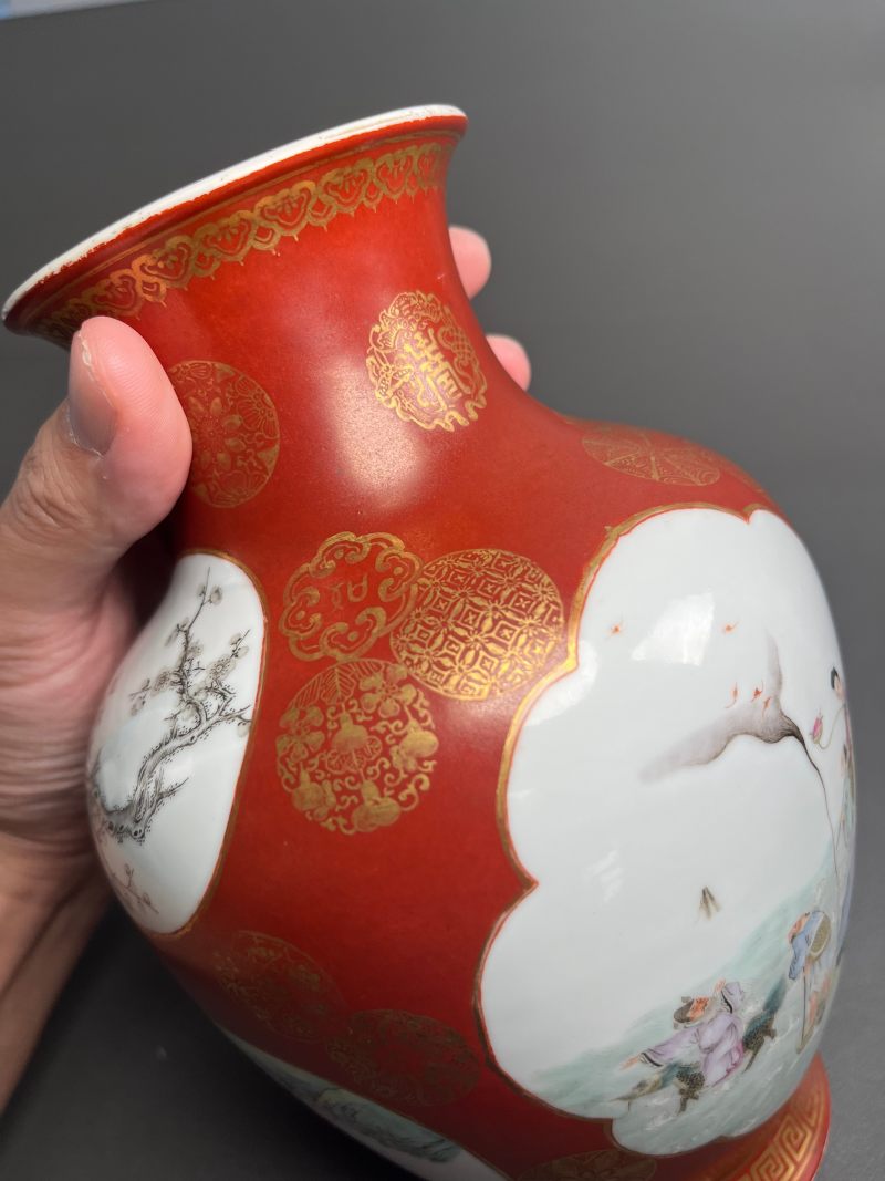 民国  珊瑚红地描金皮球花开光粉彩八仙图大口尊 - 图12