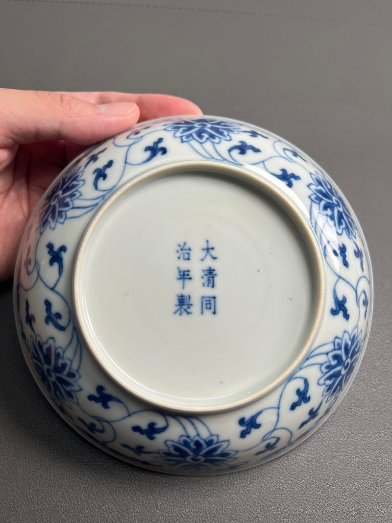 清同治  青花缠枝莲纹盘（一对） - 图18